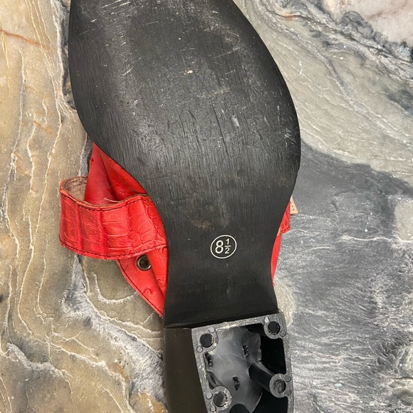 Women’s Frye Boots Mules - Picture 7 of 7